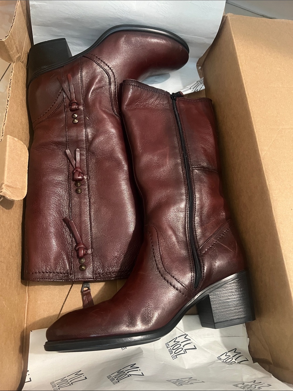 Women's Mid-Calf Leather Boots in Deep Burgundy